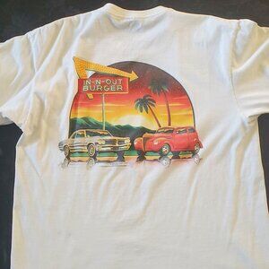 In-N-Out Burger California T-shirt Men's Large White Classic Cars Sunset